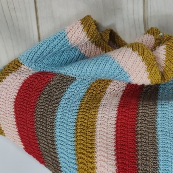 Women's Knitted Flutter Sleeve V-Neck Sweater Top, Size Large - Picture 4 of 7